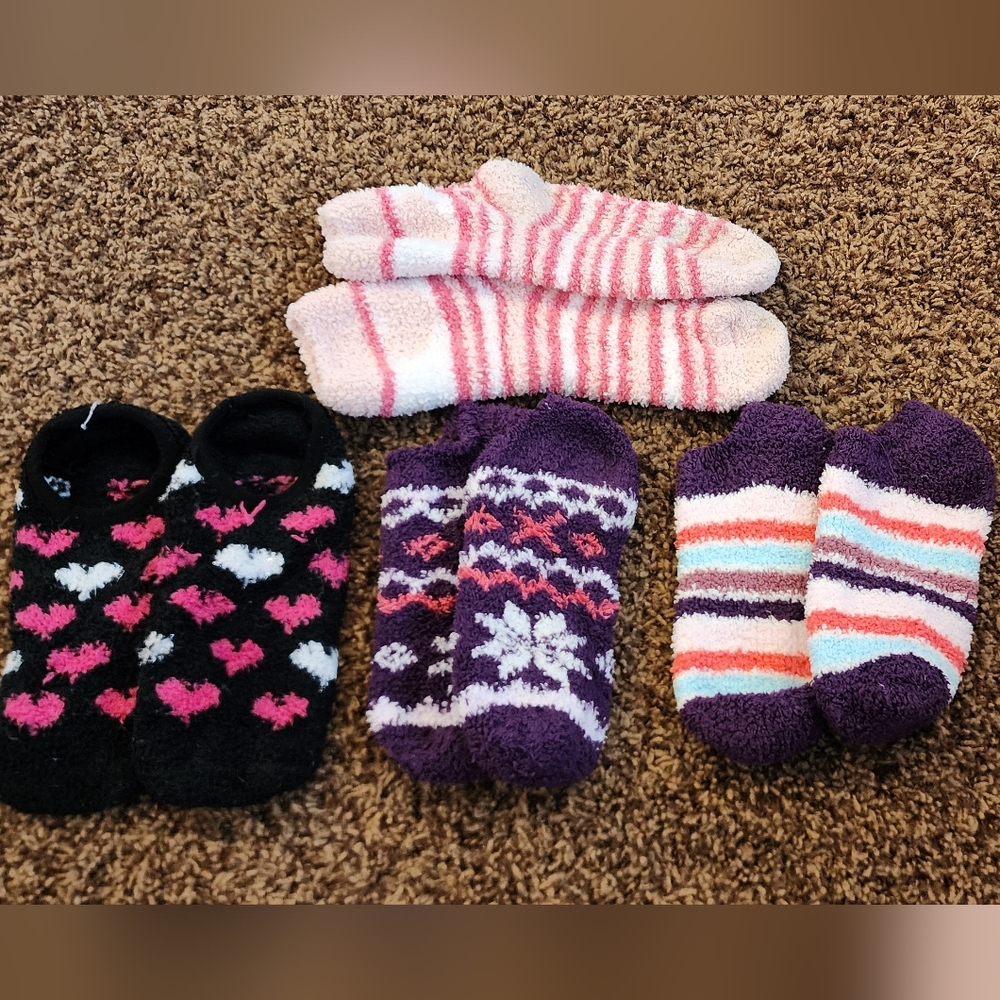 Fuzzy sock bundle